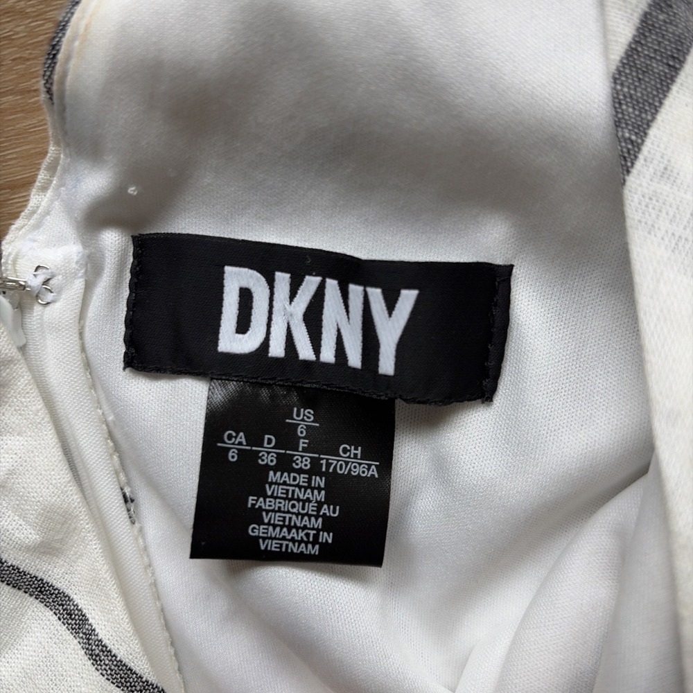 DKNY Linen Blend Stripe Print V-Neck Sleeveless Tie Waist Maxi Dress Size 6 - Picture 3 of 9